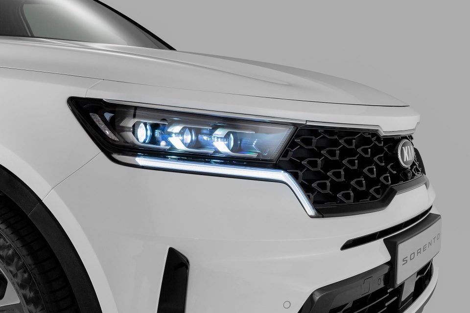 Kia Sorento 2021 chính thức ra mắt - Hoàn toàn lột xác - 4 Kia Sorento 2021 chính thức ra mắt - Hoàn toàn lột xác - 4
