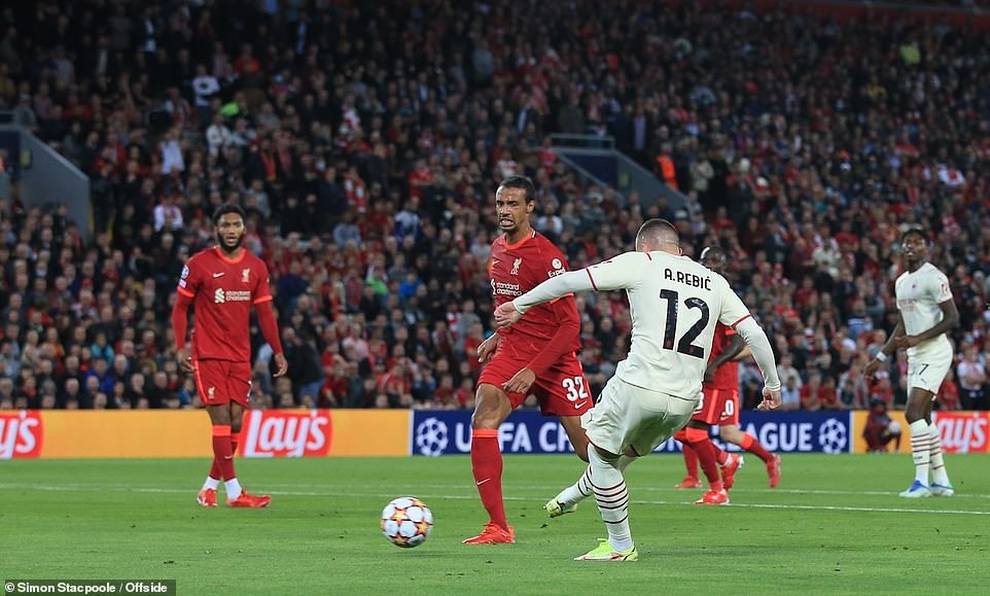 Mohamed Salah đá hỏng phạt đền, Liverpool may mắn đánh bại AC Milan - 4 Mohamed Salah đá hỏng phạt đền, Liverpool may mắn đánh bại AC Milan - 4