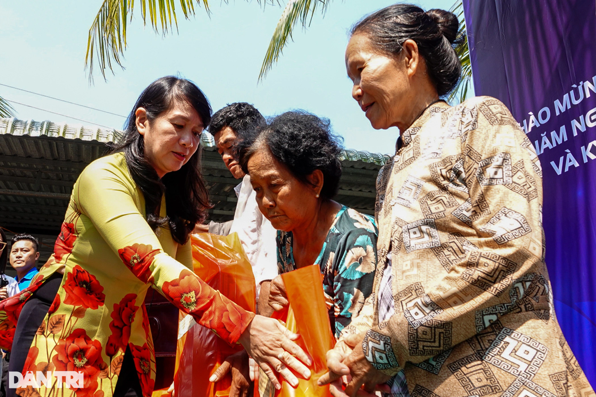 Khánh thành cầu Dân trí tại Cần Thơ - 12 Khánh thành cầu Dân trí tại Cần Thơ - 12