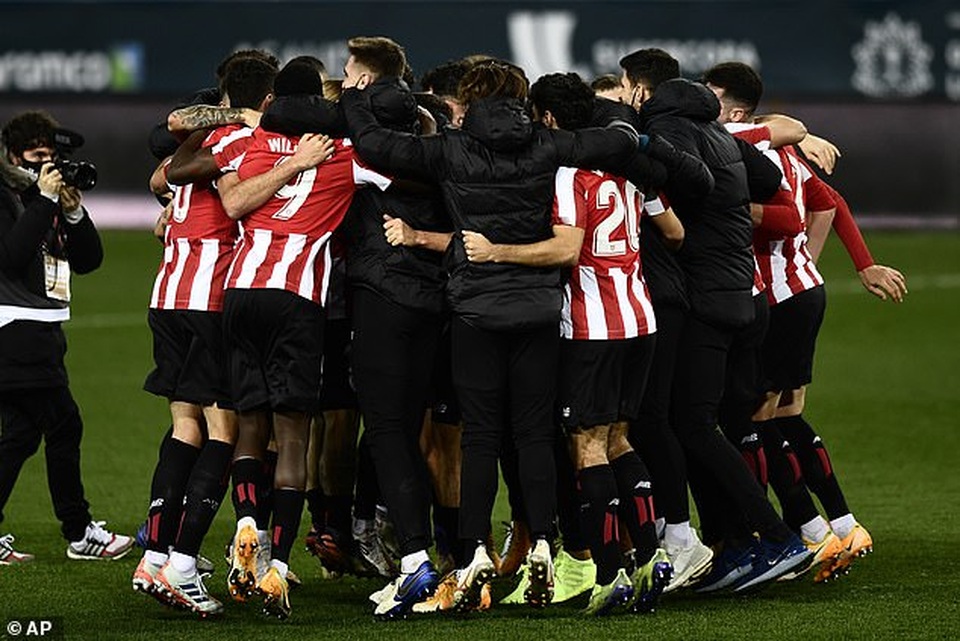 Thua Bilbao, Real Madrid tan mộng vô địch Siêu Cup Tây Ban Nha - 8 Thua Bilbao, Real Madrid tan mộng vô địch Siêu Cup Tây Ban Nha - 8