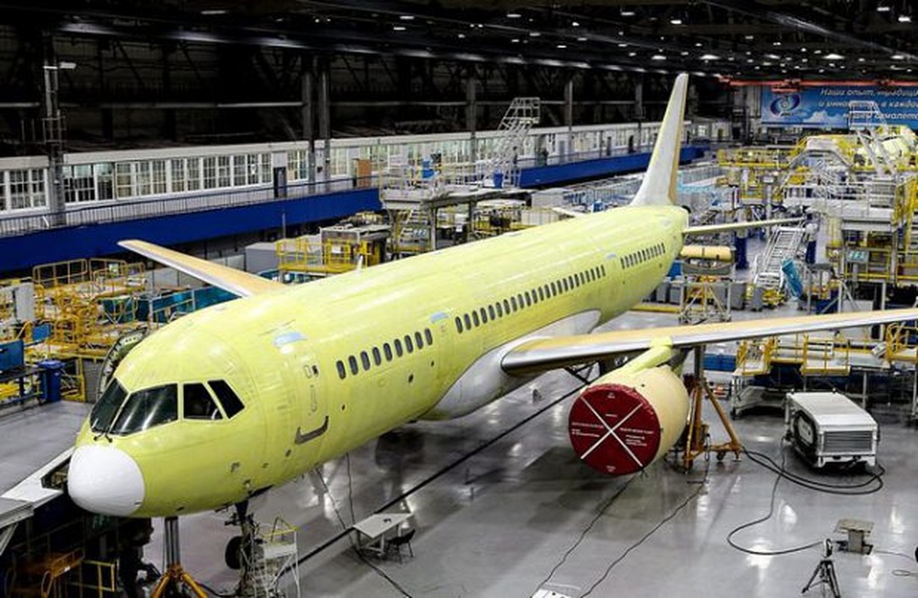 Ngành hàng không Nga chật vật trong bão cấm vận của phương Tây - 2 Ngành hàng không Nga chật vật trong bão cấm vận của phương Tây - 2