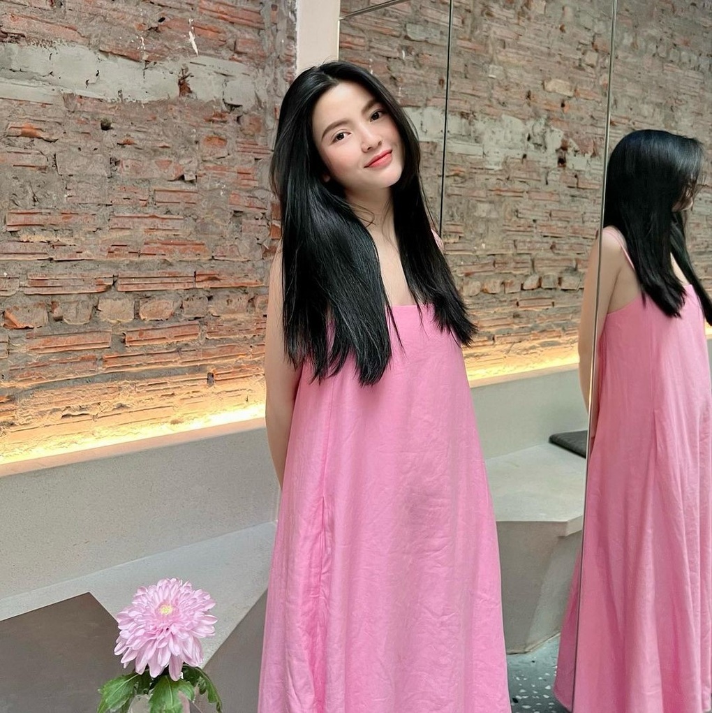 Nhan sắc ngày ấy - bây giờ của vợ Quang Hải có gì khác biệt? - 6 Nhan sắc ngày ấy - bây giờ của vợ Quang Hải có gì khác biệt? - 6