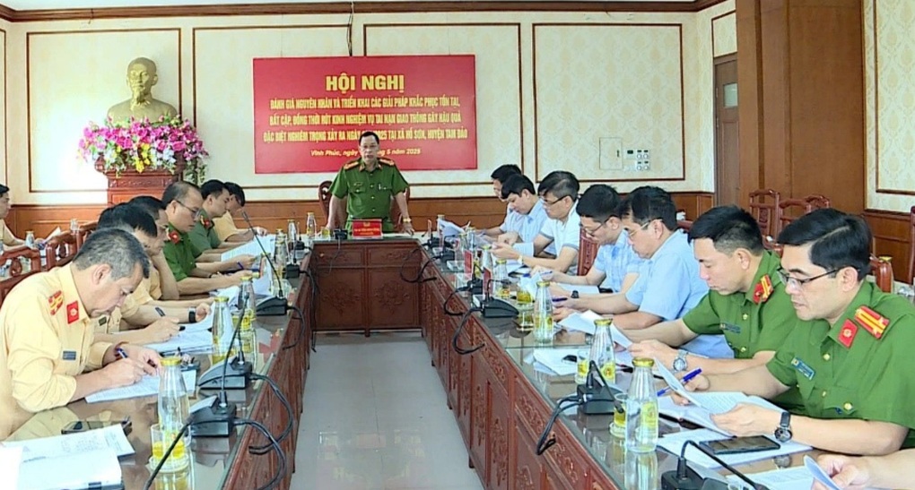 Kiến nghị điều chỉnh giao thông trên đèo Tam Đảo sau tai nạn 4 người chết - 1 Kiến nghị điều chỉnh giao thông trên đèo Tam Đảo sau tai nạn 4 người chết - 1