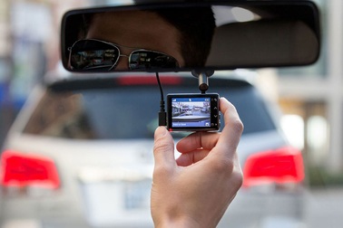 Ôtô phải có camera lùi, xe máy phải kiểm tra khí thải mới được lưu thông