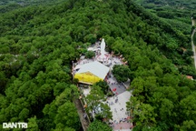 Phật tử Huế dự lễ Quán thế âm, tưởng niệm Tổng Bí thư Nguyễn Phú Trọng