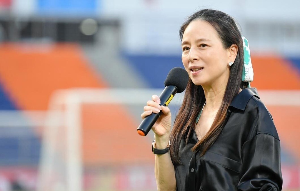 Madam Pang ra tay nghĩa hiệp, tự bỏ 20 tỷ đồng giúp LĐBĐ Thái Lan trả nợ - 2 Madam Pang ra tay nghĩa hiệp, tự bỏ 20 tỷ đồng giúp LĐBĐ Thái Lan trả nợ - 2