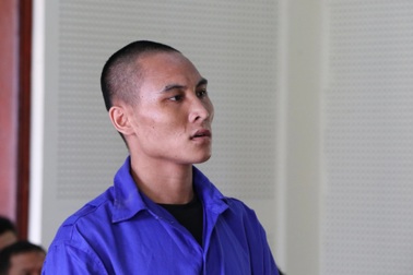 Cái bắt tay của cô gái trẻ khiến 1 người chết, 5 người đi tù