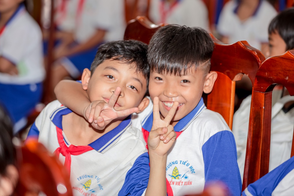 Giao nắng - chuyến xe mang ấm áp đến Tây Ninh - 1 Giao nắng - chuyến xe mang ấm áp đến Tây Ninh - 1