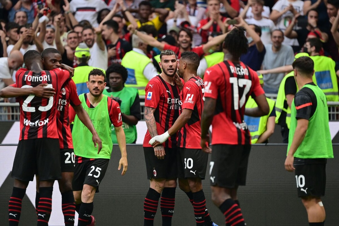 AC Milan và Inter cần điều kiện gì để vô địch Serie A? - 1 AC Milan và Inter cần điều kiện gì để vô địch Serie A? - 1