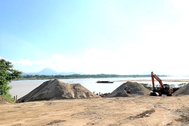 Doanh nghiệp bị phạt gần nửa tỷ đồng vì khai thác cát trái phép