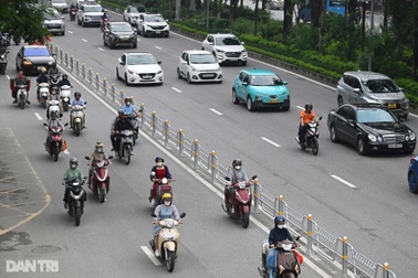 Thông tin chính thức về tin đồn "nơi đầu tiên ở Hà Nội cấm xe xăng"