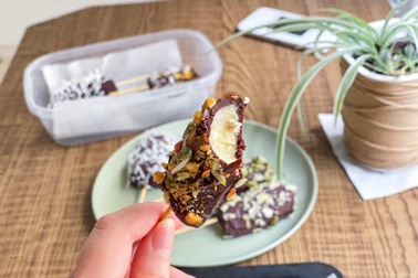 Kem chuối phủ socola mát lạnh cho ngày hè nóng bỏng