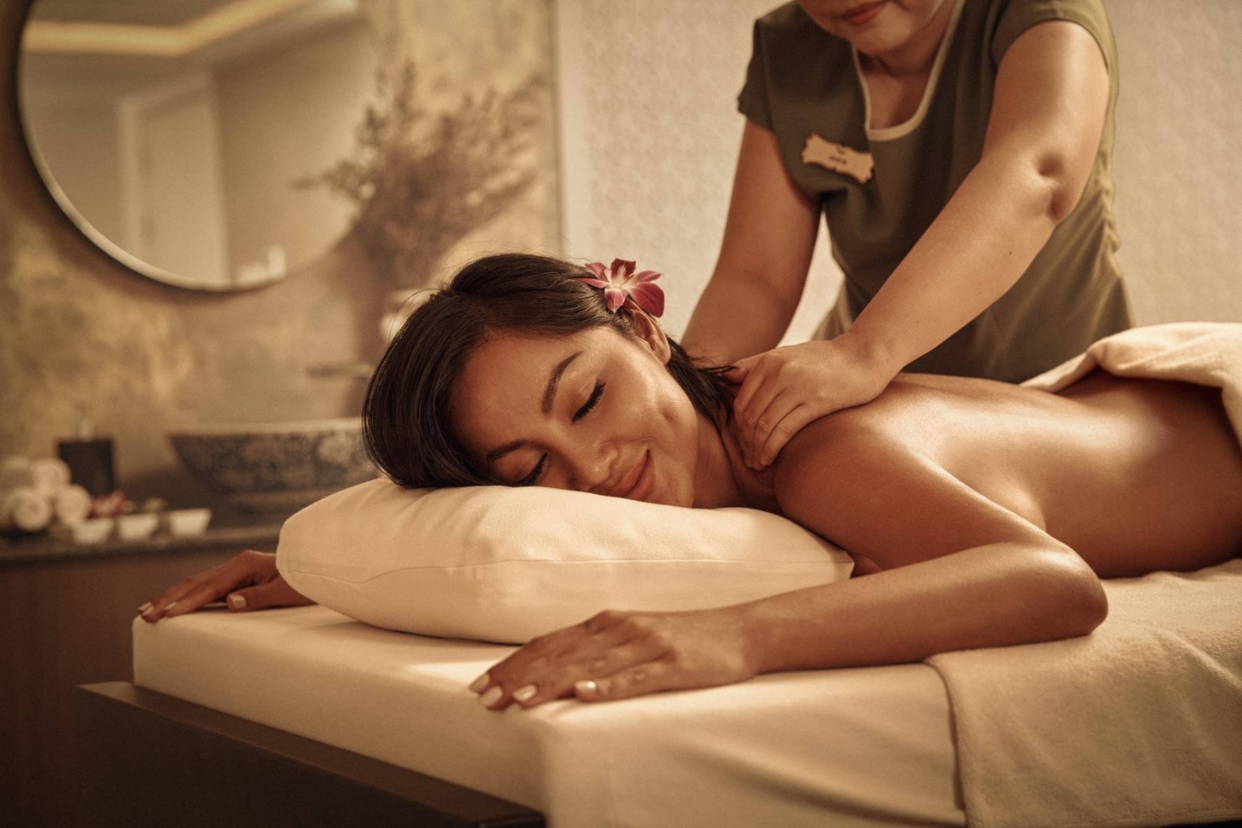 Thái Lan: Khách tử vong sau khi được massage 45 phút bằng dầu trên bãi biển - 3