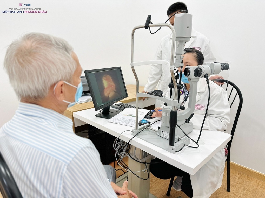 Hội thảo khoa học về khám và điều trị mắt tại Đồng bằng Sông Cửu Long - 4 Hội thảo khoa học về khám và điều trị mắt tại Đồng bằng Sông Cửu Long - 4