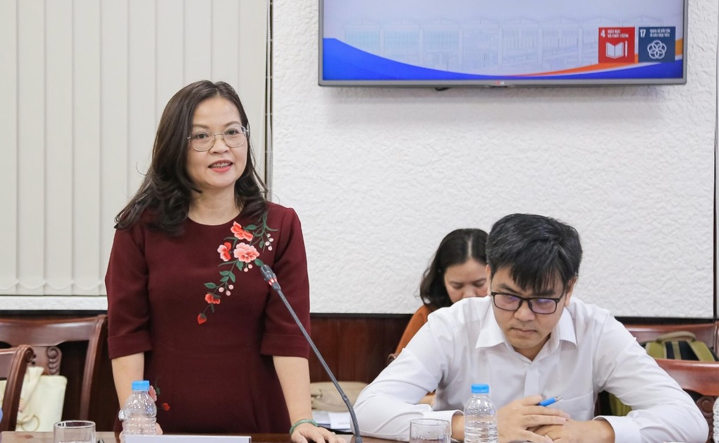 Chưa tốt nghiệp THPT, nhiều học sinh đã học 5,6 môn ở đại học - 1