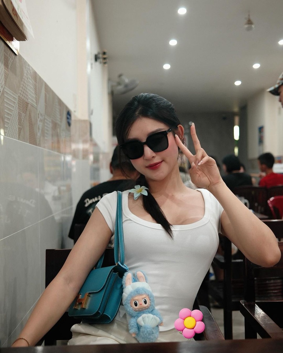 Giải mã món đồ chơi Labubu khiến Hoa hậu Tiểu Vy và dàn sao Việt săn lùng - 4 Giải mã món đồ chơi Labubu khiến Hoa hậu Tiểu Vy và dàn sao Việt săn lùng - 4