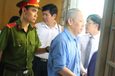 Nguyên Trưởng Ban bồi thường giải phóng mặt bằng quận 1 hầu tòa