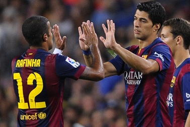 Luis Suarez ra mắt, Barcelona đại thắng 6-0 ở Nou Camp