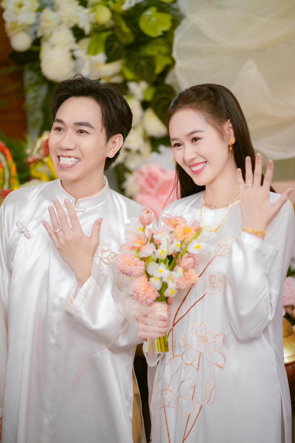 Vợ kém 12 tuổi của Anh Đức: Yêu được 2 tuần, anh đòi dắt tôi ra mắt bố mẹ - 3 Vợ kém 12 tuổi của Anh Đức: Yêu được 2 tuần, anh đòi dắt tôi ra mắt bố mẹ - 3