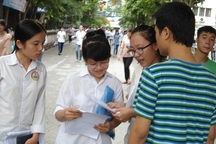 Cuốn “Những điều cần biết...” sót thông tin tuyển sinh của ĐH KD và CN Hà Nội