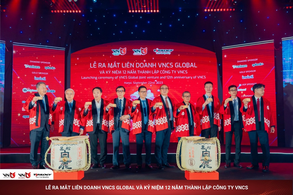 VNCS: Kỷ niệm 12 năm thành lập và ra mắt liên doanh toàn cầu - 2 VNCS: Kỷ niệm 12 năm thành lập và ra mắt liên doanh toàn cầu - 2
