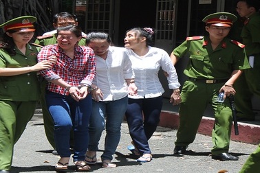 Làm giả giấy tờ nhà đất rồi đem đi thế chấp, chiếm đoạt nhiều tỷ đồng