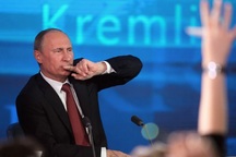 Tổng thống Putin họp báo trực tiếp với 1.700 phóng viên