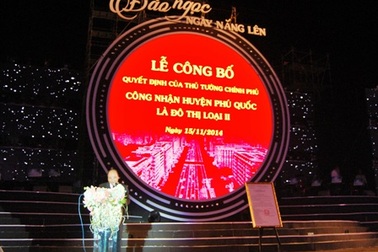 Phú Quốc vươn tới thành phố kiểu mẫu sáng-xanh-sạch-đẹp