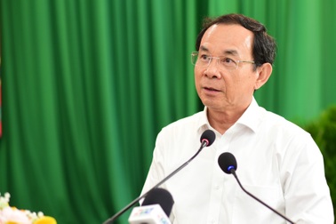 Bí thư TPHCM: Tiếp tục sắp xếp bộ máy, cán bộ cần giữ kỷ luật, trách nhiệm