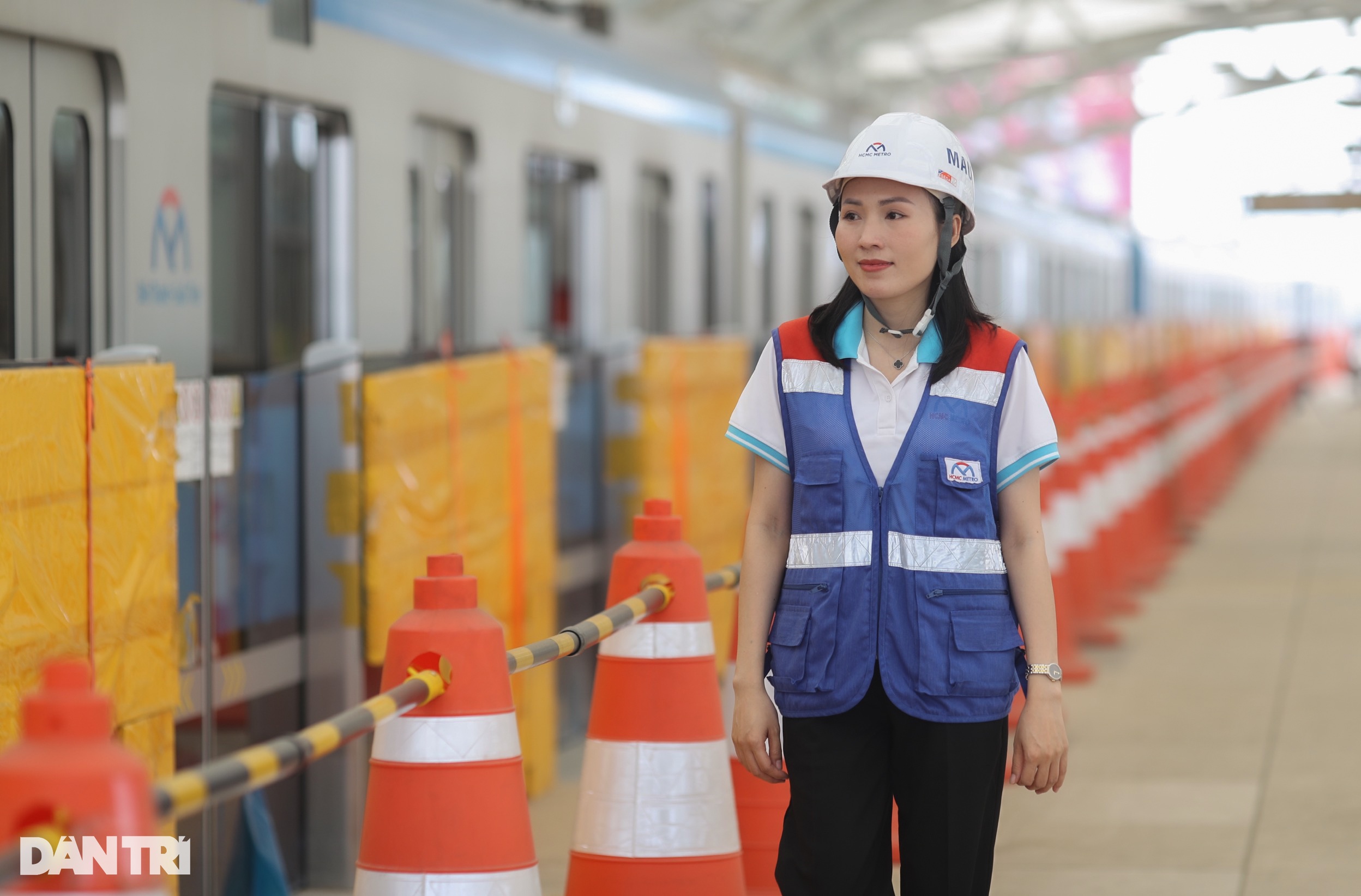 2 nữ lái tàu metro duy nhất của Hà Nội và TPHCM - 9 2 nữ lái tàu metro duy nhất của Hà Nội và TPHCM - 9