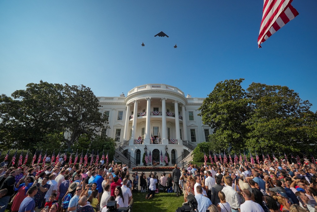 Những vị khách đặc biệt ông Trump mời tới Nhà Trắng dịp Quốc khánh Mỹ - 1 Những vị khách đặc biệt ông Trump mời tới Nhà Trắng dịp Quốc khánh Mỹ - 1