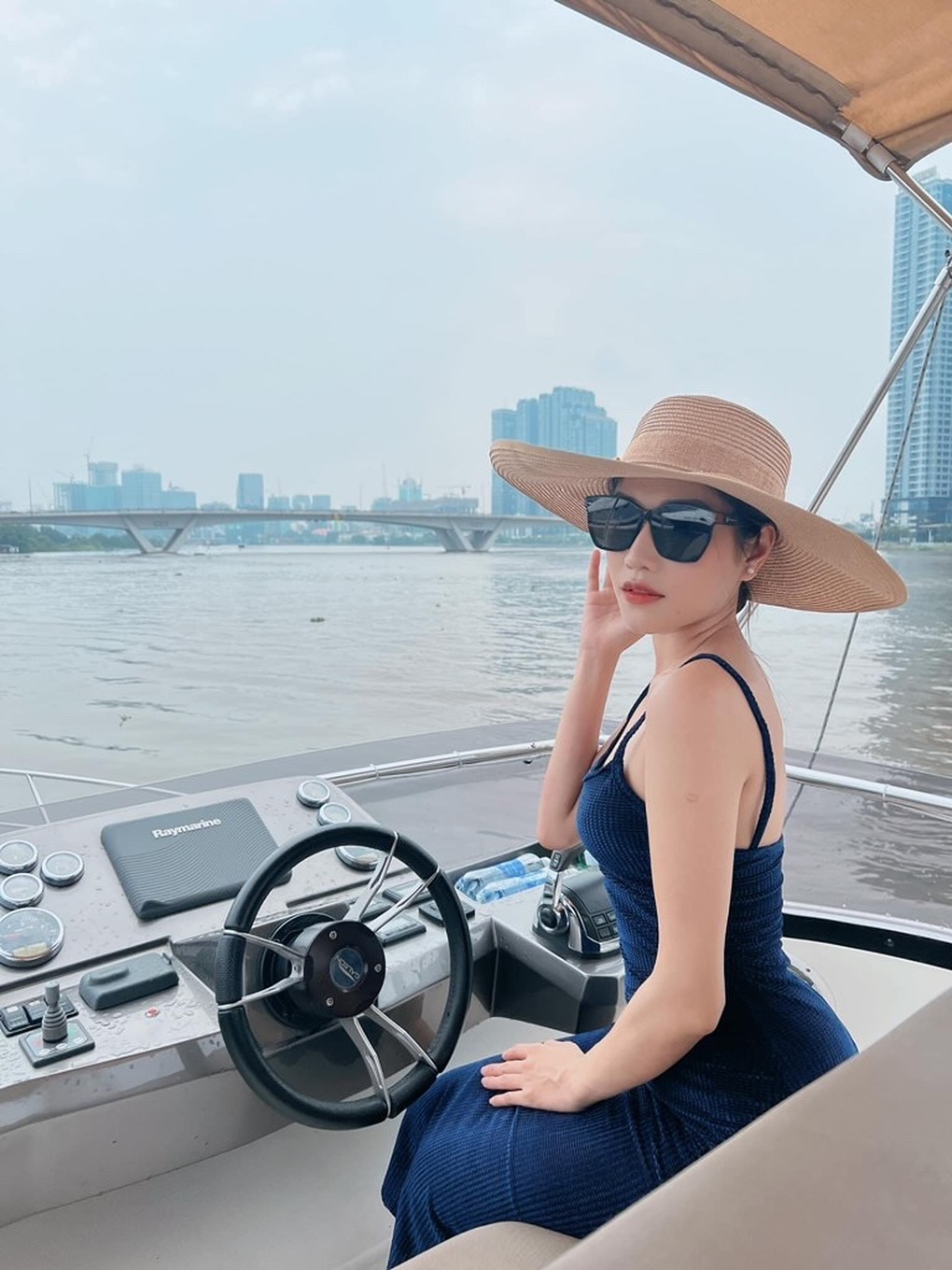 Người đẹp Phú Yên khoe nhan sắc nóng bỏng tại Miss Grand Vietnam 2023 - 8 Người đẹp Phú Yên khoe nhan sắc nóng bỏng tại Miss Grand Vietnam 2023 - 8