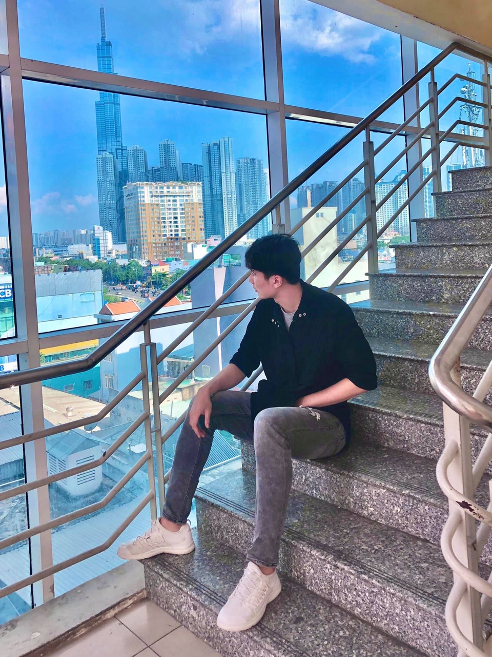 Hotboy 1m86 chuẩn Hàn khiến dân tình ồ ạt xin địa chỉ tại HUTECH - 2