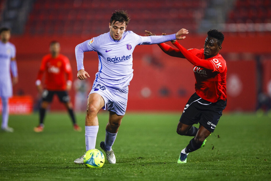 Thắng trận đầu tiên năm 2022, Barcelona áp sát top 4 La Liga - 1 Thắng trận đầu tiên năm 2022, Barcelona áp sát top 4 La Liga - 1