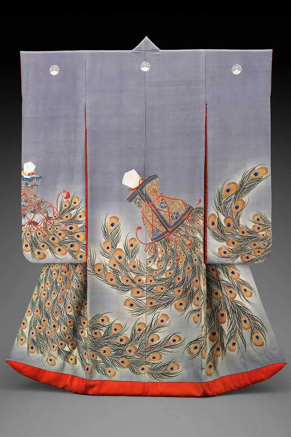 Chiêm ngưỡng họa tiết 4 mùa tuyệt sắc của kimono Nhật Bản - 2 Chiêm ngưỡng họa tiết 4 mùa tuyệt sắc của kimono Nhật Bản - 2