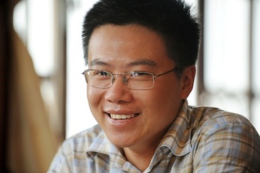 GS Ngô Bảo Châu đố toán về tình yêu trên Facebook