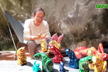 Độc đáo những "linh vật" sơn mài phục vụ Tết Quý Mão 2023