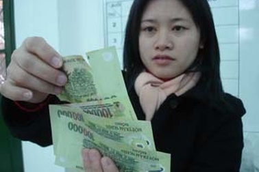 Trả tiền rách, BIDV đổ lỗi cho khách hàng