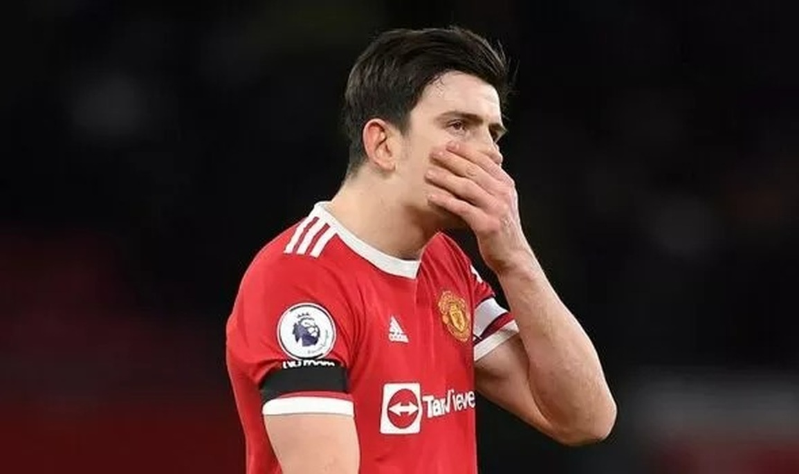 Harry Maguire bị chỉ trích, phải chuyển băng đội trưởng cho C.Ronaldo - 4 Harry Maguire bị chỉ trích, phải chuyển băng đội trưởng cho C.Ronaldo - 4