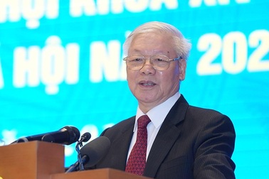 Tổng Bí thư: Tới đây còn tiếp tục xử lý tham nhũng, các đồng chí cứ chờ xem!