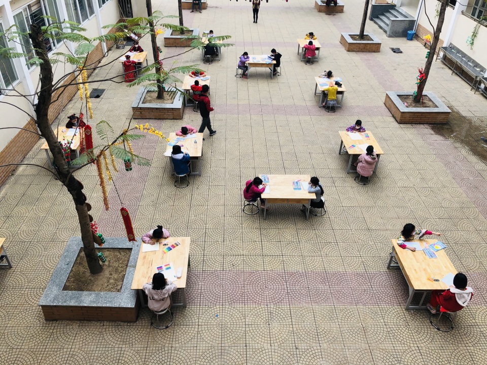 Kịch bản giao thừa của học sinh khu cách ly Trường tiểu học Xuân Phương - 6 Kịch bản giao thừa của học sinh khu cách ly Trường tiểu học Xuân Phương - 6