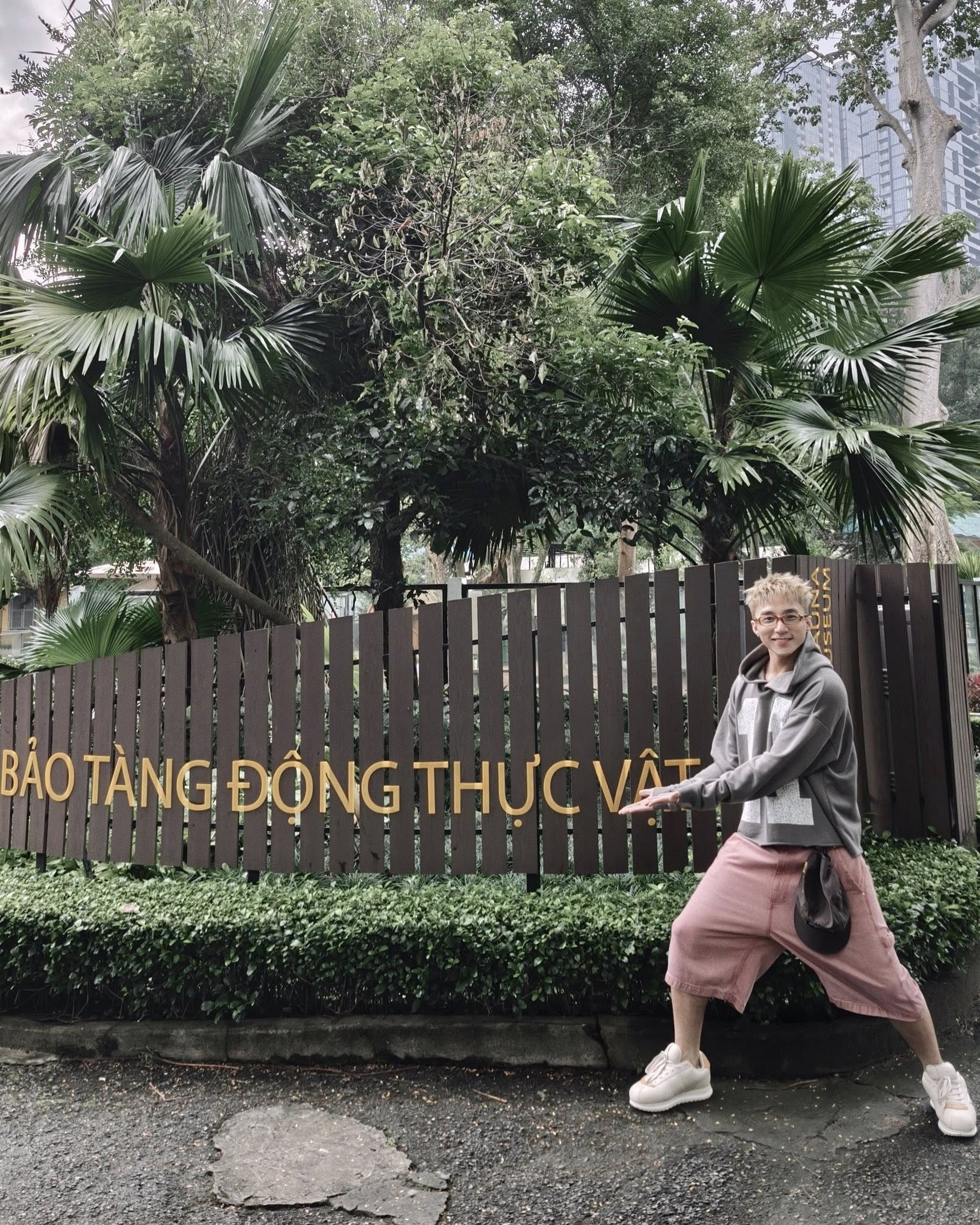 Học theo Sơn Tùng M-TP, check-in các điểm du lịch hot khắp Việt Nam - 2 Học theo Sơn Tùng M-TP, check-in các điểm du lịch hot khắp Việt Nam - 2