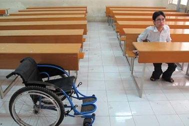 Thí sinh liệt 2 chân được đặc cách vào Học viện Công nghệ BCVT