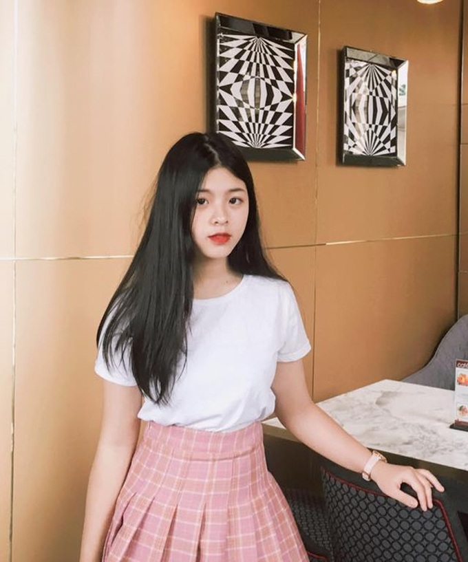 Con gái út nghệ sĩ Chiều Xuân ăn mặc gợi cảm khoe sức sống tuổi thiếu nữ - Ảnh 6. Con gái út nghệ sĩ Chiều Xuân ăn mặc gợi cảm khoe sức sống tuổi thiếu nữ - Ảnh 6.