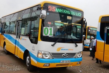 Đà Nẵng: Lượng khách đi xe buýt đã tăng