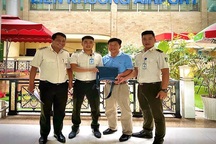 Khách đãng trí bỏ quên hơn nửa tỷ đồng ở sân bay