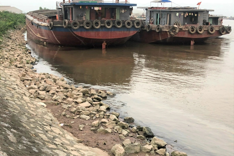 Xử nghiêm tàu thuyền xả nhớt thải đe dọa nguồn nước sạch của 12.000 hộ dân - 4 Xử nghiêm tàu thuyền xả nhớt thải đe dọa nguồn nước sạch của 12.000 hộ dân - 4