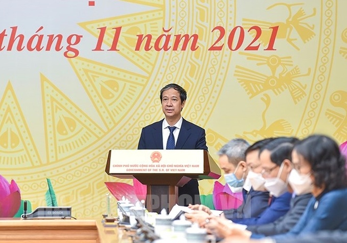 19-11-2021-bo-truong-bo-gddt-nguyen-kim-son