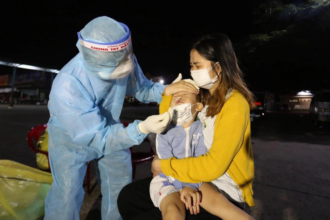 Vụ kit xét nghiệm Việt Á: Nhiều địa phương khẳng định không có hoa hồng - 3 Vụ kit xét nghiệm Việt Á: Nhiều địa phương khẳng định không có hoa hồng - 3