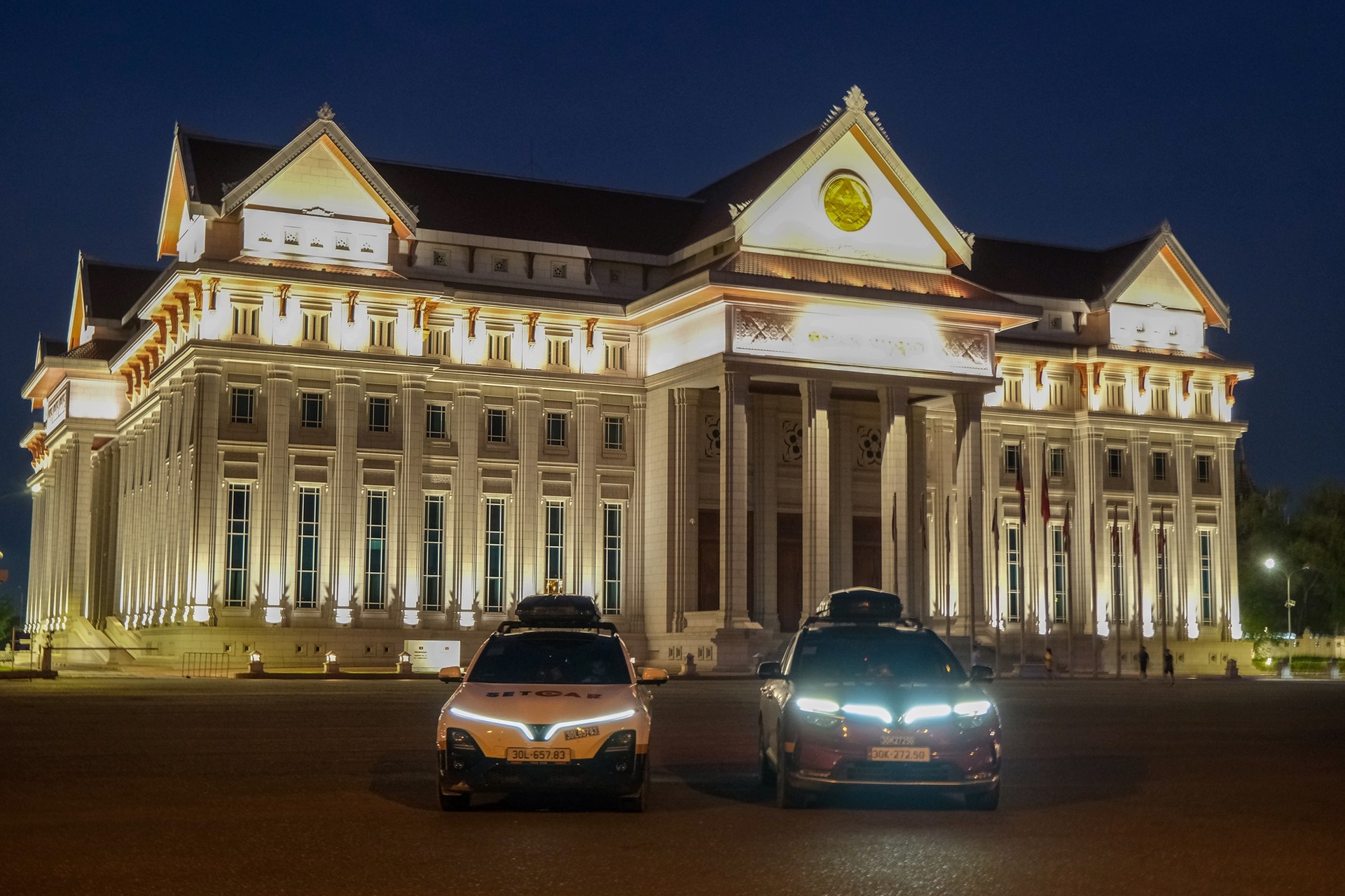 Hành trình phượt 6 nước bằng ô tô điện VinFast và những chuyện chưa kể - 17 Hành trình phượt 6 nước bằng ô tô điện VinFast và những chuyện chưa kể - 17
